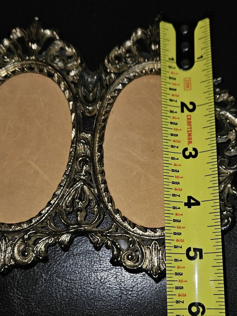 Vintage Victorian Ornate Brass Standing Double Oval Two 2 Picture Metal Frame
